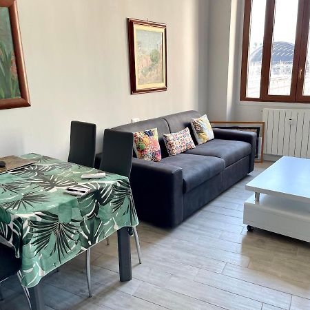 Apartamento Enzo Milán Exterior foto