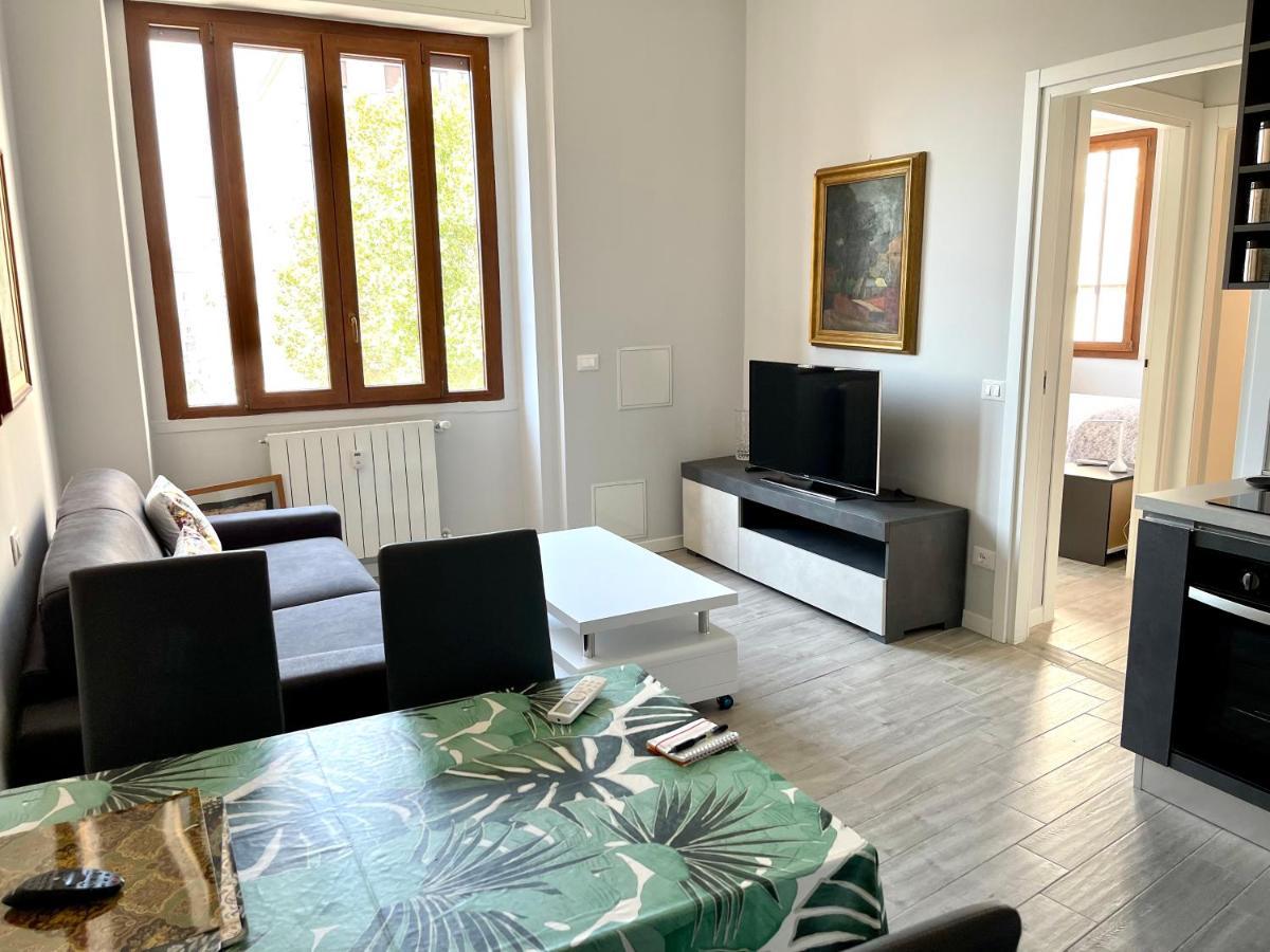 Apartamento Enzo Milán Exterior foto